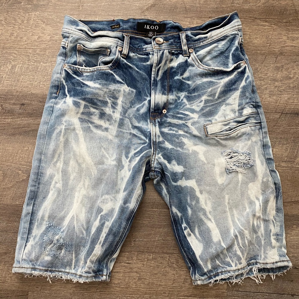 Akon Jean shorts